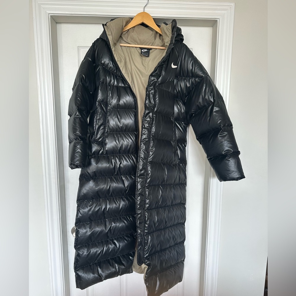 Nike Women’s Down Fill Puffer Parka Coat Black & Tan Size Medium